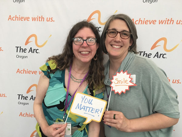 Anna and Emily at the selfie-station